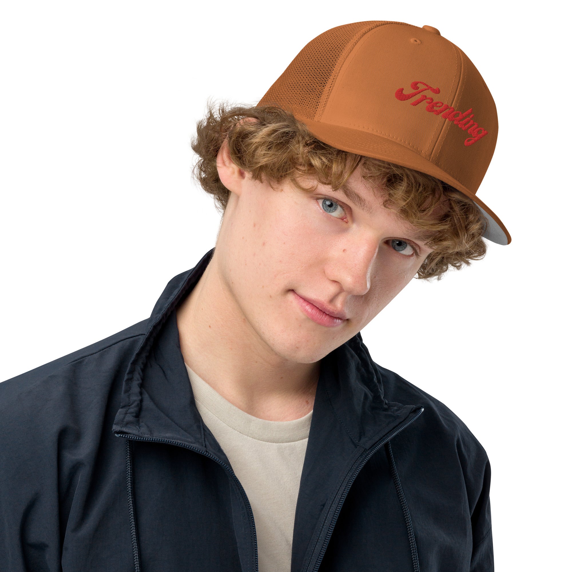TRENDING RED Closed-back trucker cap