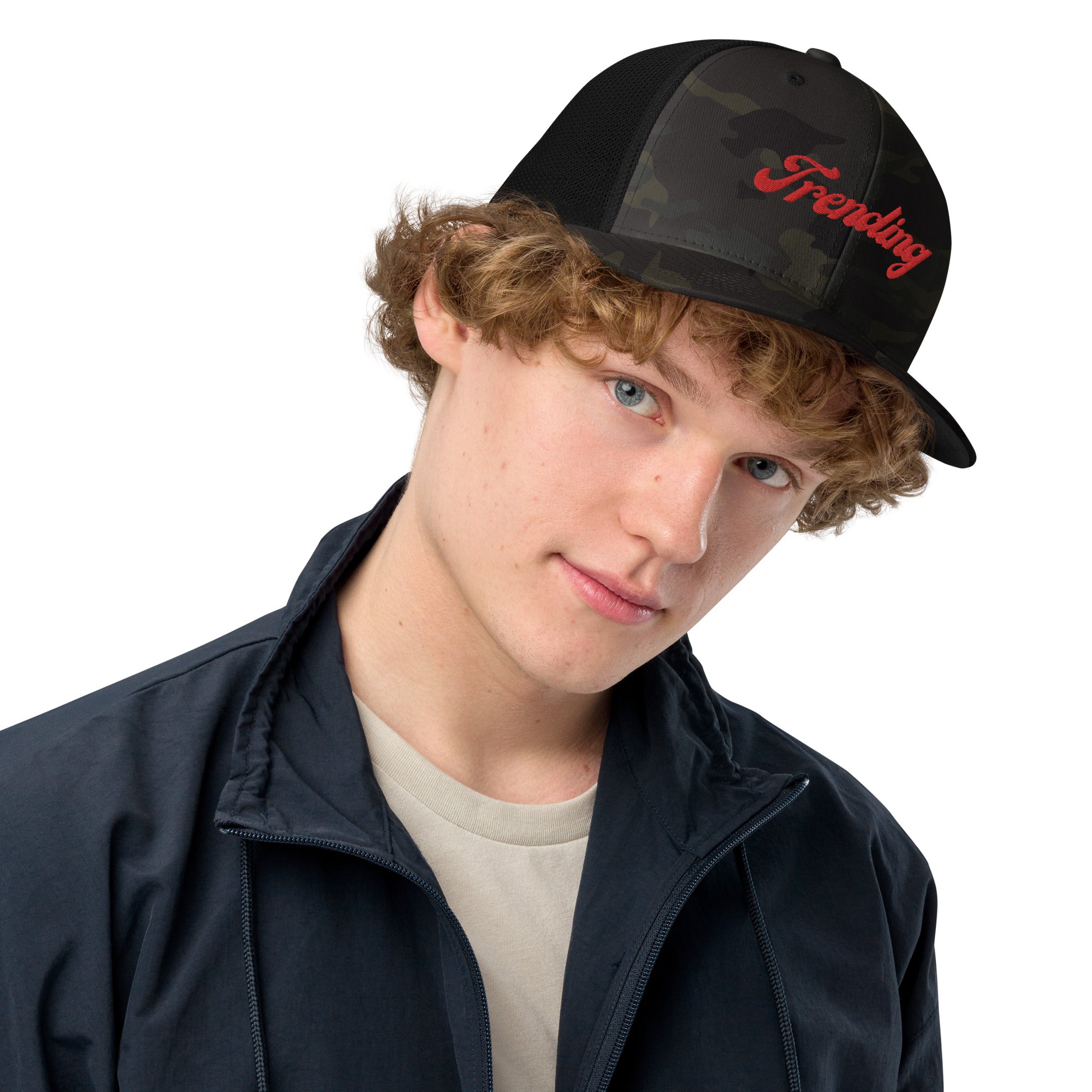 TRENDING RED Closed-back trucker cap