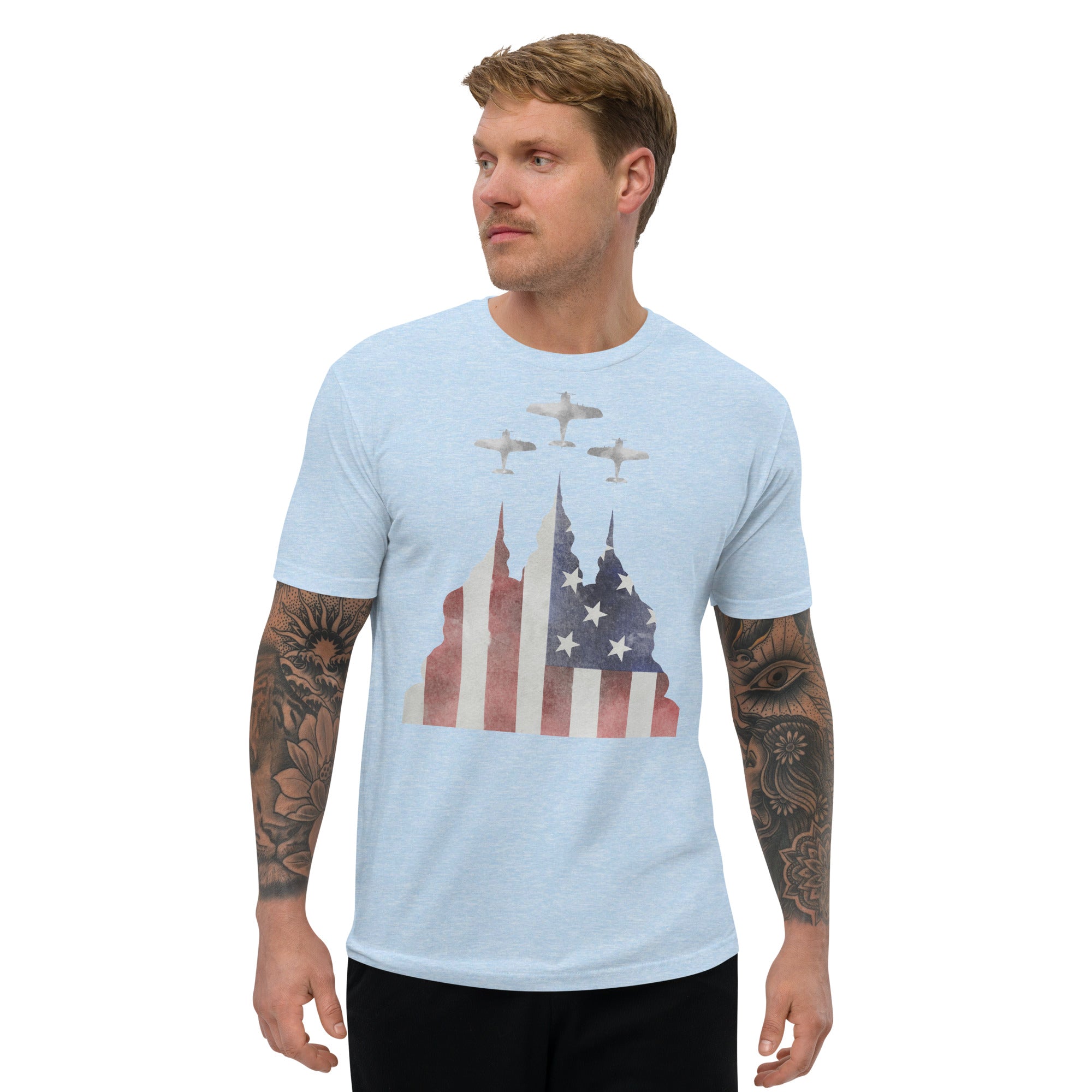 AMERICAN FLAG FLYBY Short Sleeve T-shirt